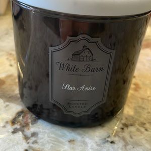 White Barn Star Anise 3-Wick Candle
